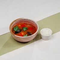 Том ям с морепродуктами в Ривьера