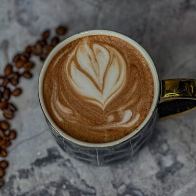 Горячий шоколад в I Want Coffee & Food по цене 390 ₽