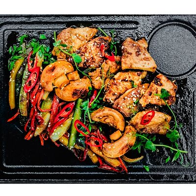 Курица терияки с овощами хибачи в Багс Банни от кафеМафия по цене 610