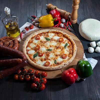 Пицца Маргарита в Fingerfood по цене 485 ₽