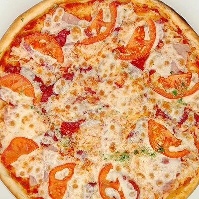 Мясное ассортив Pizza Hot по цене 840 ₽