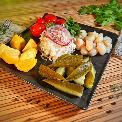 Ассорти солений в Пивная №1 по цене 745 ₽