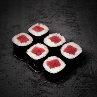 Ролл с тунцом в In Tasty