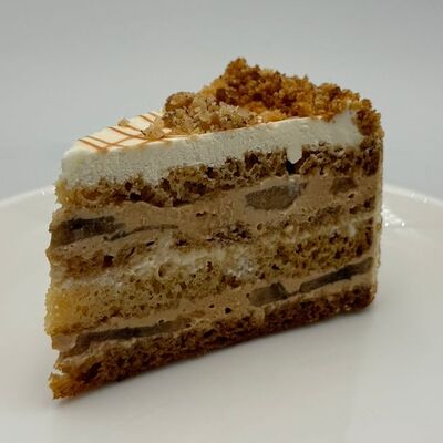 Пирожное Медовое с бананом в HOTDOGGER по цене 190 ₽