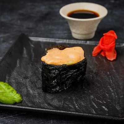 Спайси сяке в Пикники по цене 200 ₽