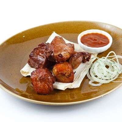 Шашлык из cвинoй шейки в Роза ветров по цене 750 ₽