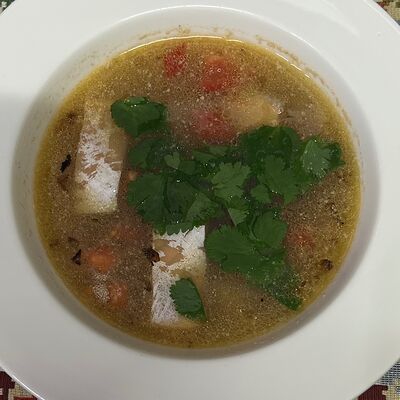 Уха из семги и судака с зеленью в Кинто по цене 840 ₽