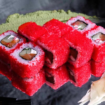 Ролл Калифорния с лососем в My Sushi по цене 490 ₽