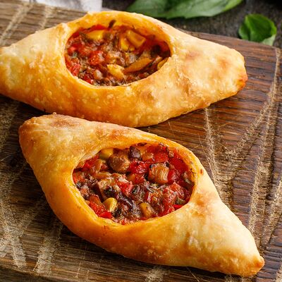 Мини-хачапури с овощами в Мамалыга по цене 450
