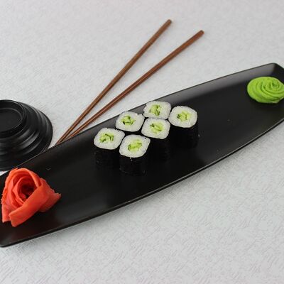 Ролл с огурцом в SUSHIGO по цене 249 ₽