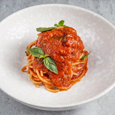 Спагетти Помодоро в Bocconcino по цене 710 ₽