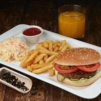 Биф бургер в Doner & Pizza