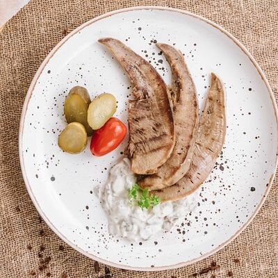 Язычки свиные в Кафе-парк Теремок по цене 485 ₽