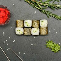 Ролл с огурцом в Omnami