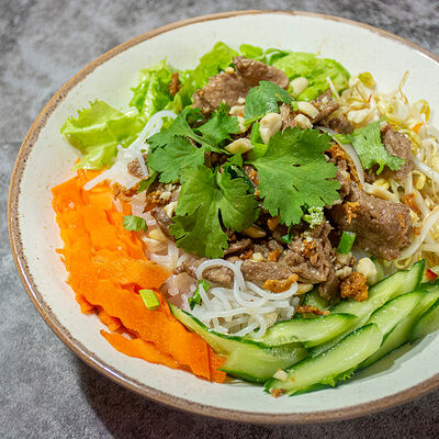 Бун Чон с говядиной в Вьетнамская кухня CYCLO по цене 715 ₽