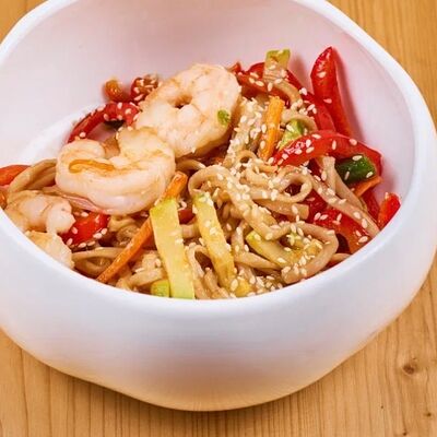 Удон с креветками в 4 сыра по цене 740 ₽