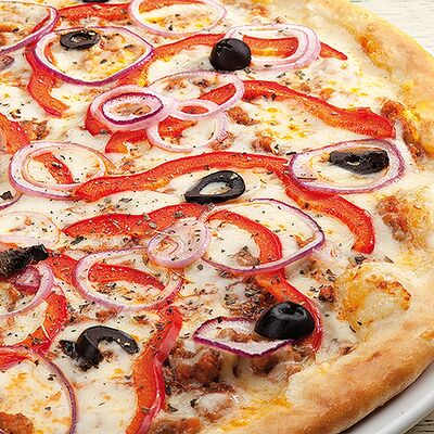 Пицца Болонья 33 см в Il Canto по цене 1240 ₽