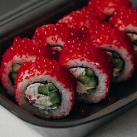 Калифорния икуру в Sushi Iva