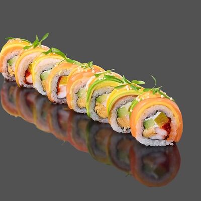 Креветка, лосось, авокадо и манго в RED DRAGON SUSHI по цене 1430 ₽