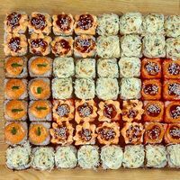 Сет Запеченный Макси в Love Rolls