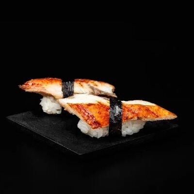Суши классика угорь в Sushi please по цене 530 ₽