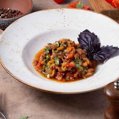 Овощи на углях по-армянски Аджабсандалв ПАПА МАНГАЛ по цене 590 ₽