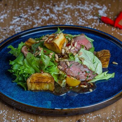 Салат с ростбифом в Cuba по цене 480 ₽