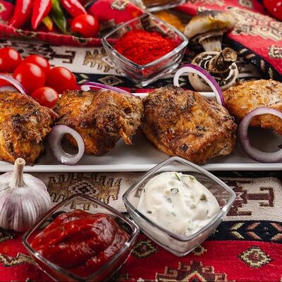 Шашлык из куриной грудки в #Лаваш по цене 432 ₽