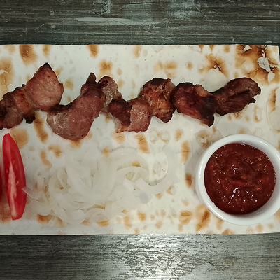 Шашлык куриный в МиМи Семейный ресторан по цене 420 ₽