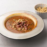 Фасолевый суп в Amalys Cuisine Грузинская Кухня