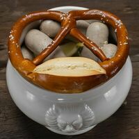 Мюнхенские белые колбасы в горшке 6 шт в Линдерхоф