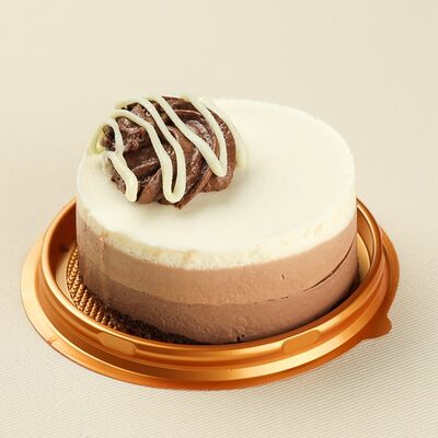 Десерт три шоколада в Ля Галетт по цене 160 ₽