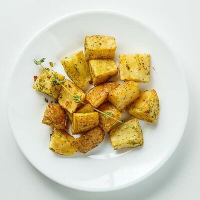 Картофельные дольки в Перчини на огне по цене 135