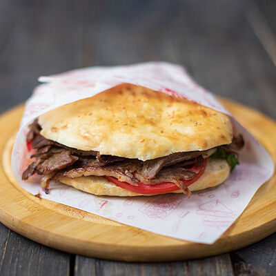 Донер сэндвич говядина в Hot Chicken по цене 40000 ₽