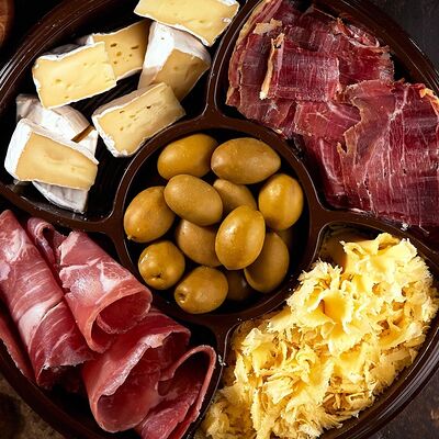 Тарелка Сырно-мясная №2 в Фудлавка по цене 2700 ₽