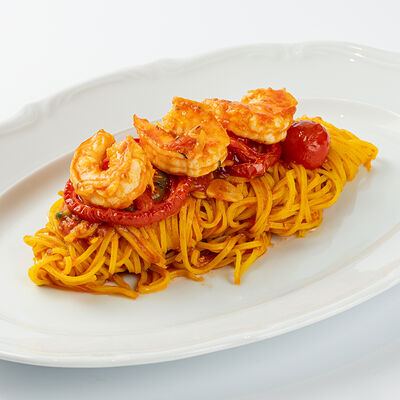 Паста с креветкой и томатами черри в соусе пилатти в Магадан по цене 750 ₽