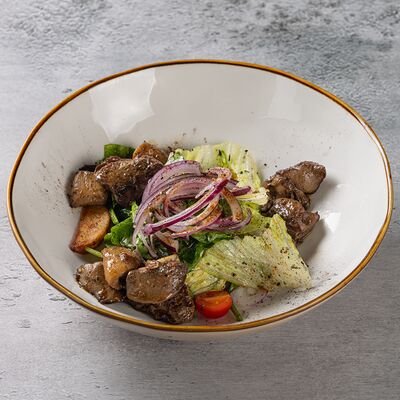 Салат с куриной печенью и белыми грибами в Ресторанчик по цене 690 ₽