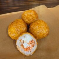 Один шарик с лососем в Симпл