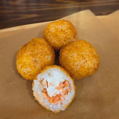 Один шарик с лососем в Симпл по цене 99 ₽