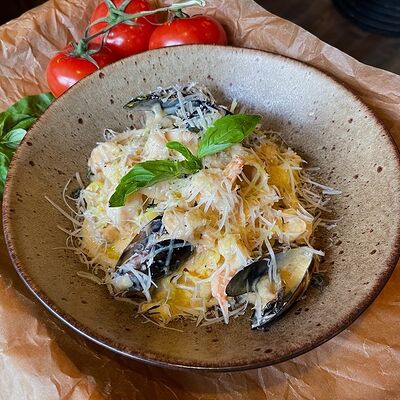 Паста сливочная с морепродуктами в Блеск по цене 465