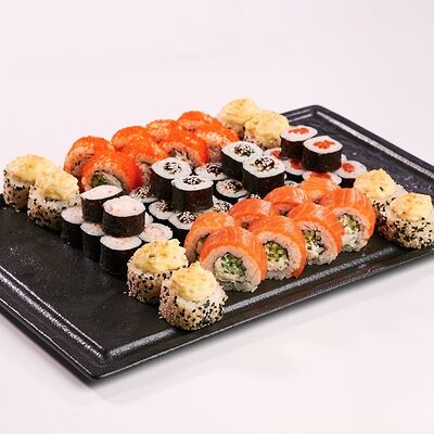 Сет Страшно сытный в ШоЗа Суши по цене 4459 ₽