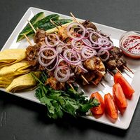 Шашлык из трех видов мяса в Белка