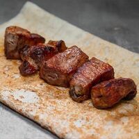 Шашлык из cвинoй мякоти в Mr Grill