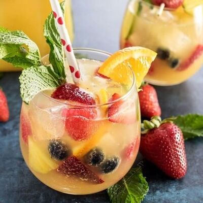 Лимонад тропический в Luffy Coffee & Art по цене 1300 ₸