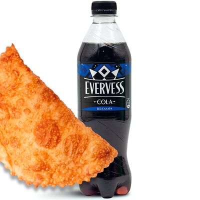 Чебурек мясной + Evervess cola без сахара в Mr. Чебурек по цене 400 ₽