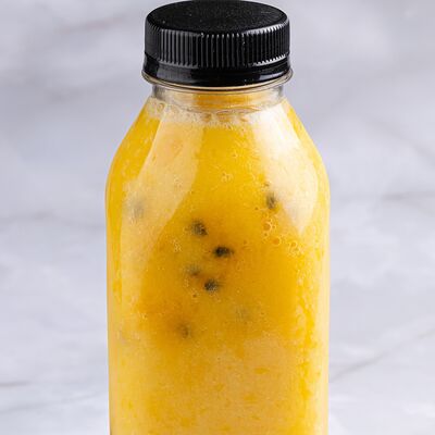 Манго-маракуйя шейк в Pho Tuk Tuk по цене 561 ₽