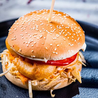 Бургер с креветками в Edateca Едатека по цене 490 ₽