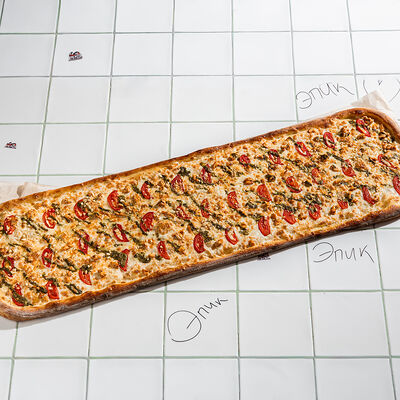 Цыпленок Ранч-Песто метр в Epic Pizza по цене 2662 ₽