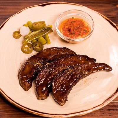 Язык cвинoй на углях в Трактир Колесо по цене 885 ₽