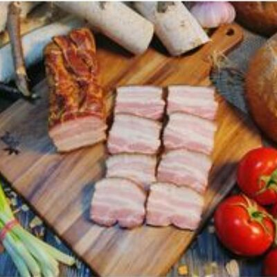 Грудинка свиная варено-копченая в Шашлык маркет по цене 320 ₽